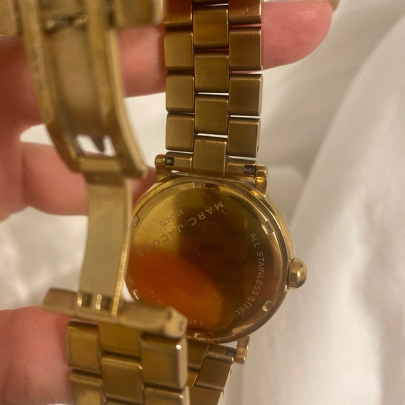 Marc Jacobs Gold watch - Picture 5 of 7